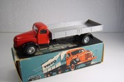 Volvo Viking med lad 024 (2)