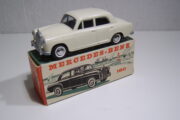 Mercedes – Benz 180 nr. 723 Mercedes - Benz 180