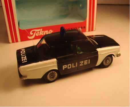 Volvo 144 Polizei