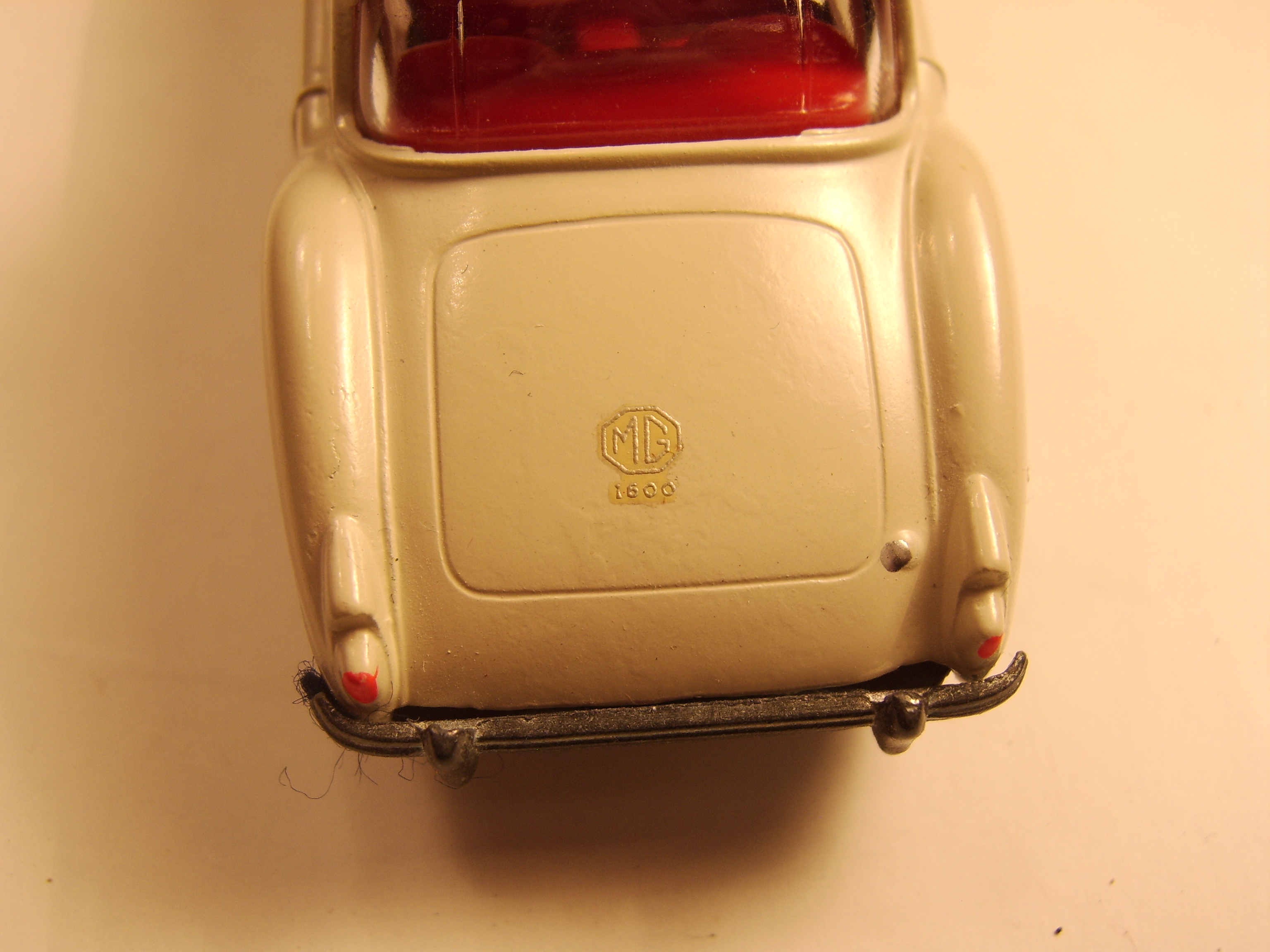 Tekno MG-A beige (4)
