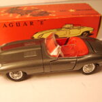 teknosamleren-jaguar-e-41