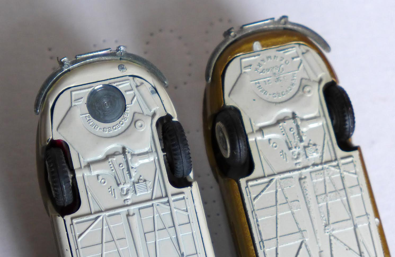 Tekno 924 Mercedes-Benz 300 SL 1/43 - Miniature Collection - Très Bon état Boîte