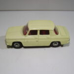 Dinky France Renault R8 gul