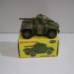 Dinky Armoured car nr. 670 i original æske